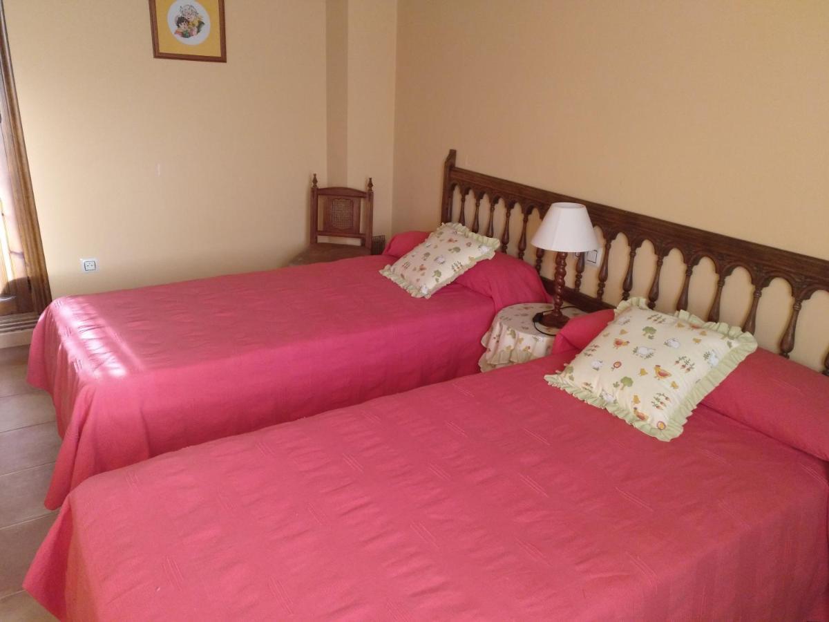 Casa Rural Amador Villarroya de los Pinares Экстерьер фото