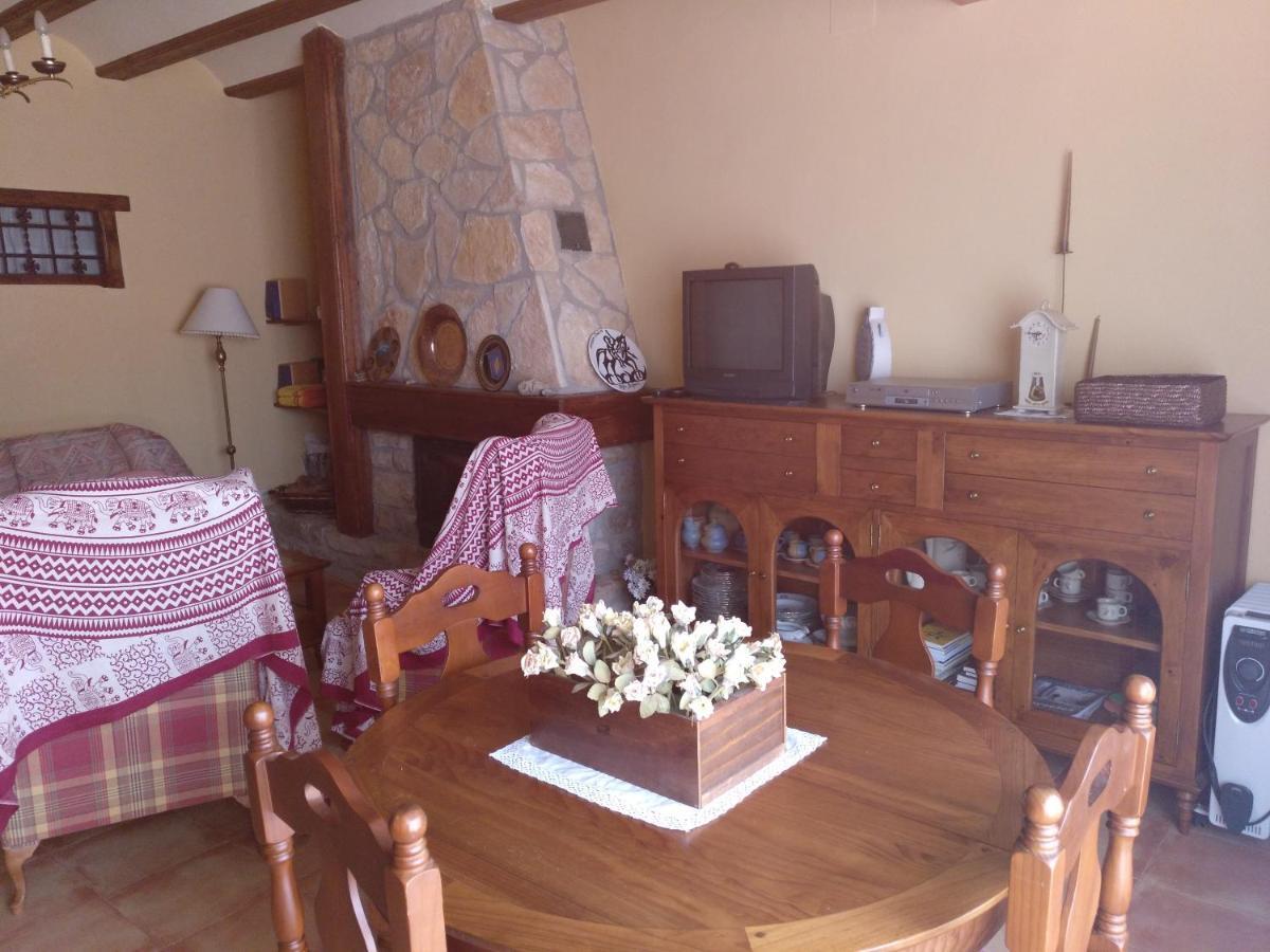 Casa Rural Amador Villarroya de los Pinares Экстерьер фото